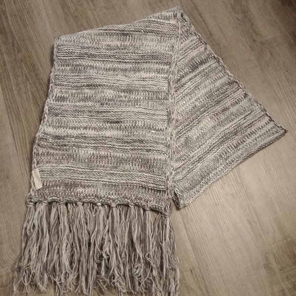 Winter scarf - Picture 2 of 3